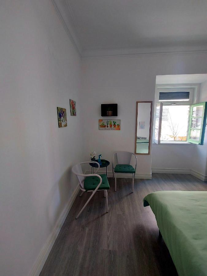 Aloha Hostel ปอร์ติเมา ภายนอก รูปภาพ