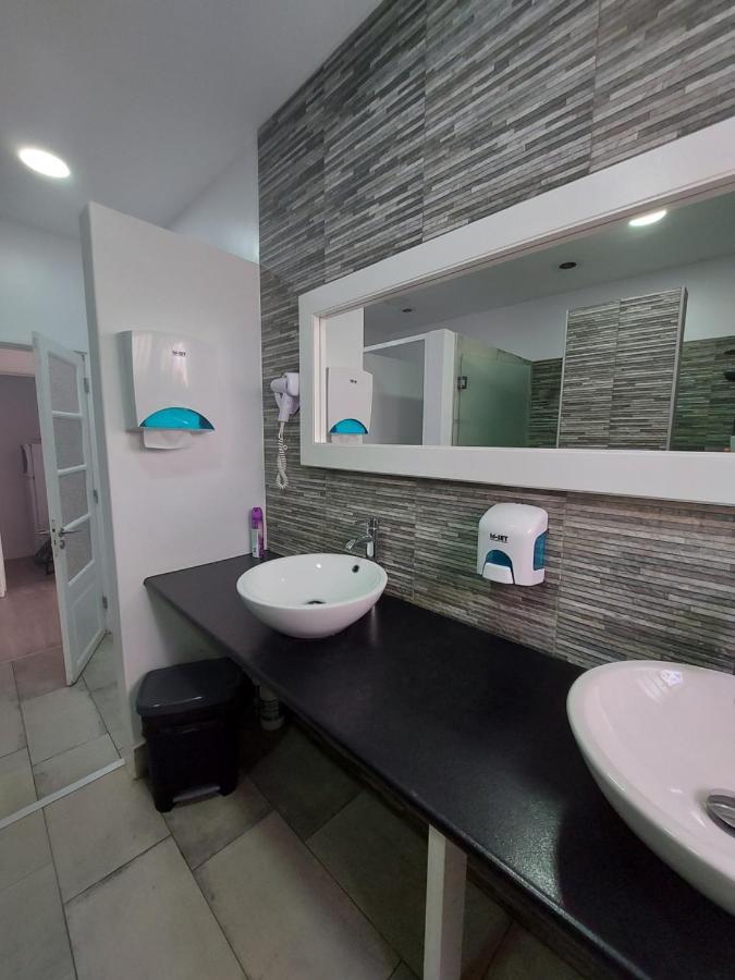 Aloha Hostel ปอร์ติเมา ภายนอก รูปภาพ