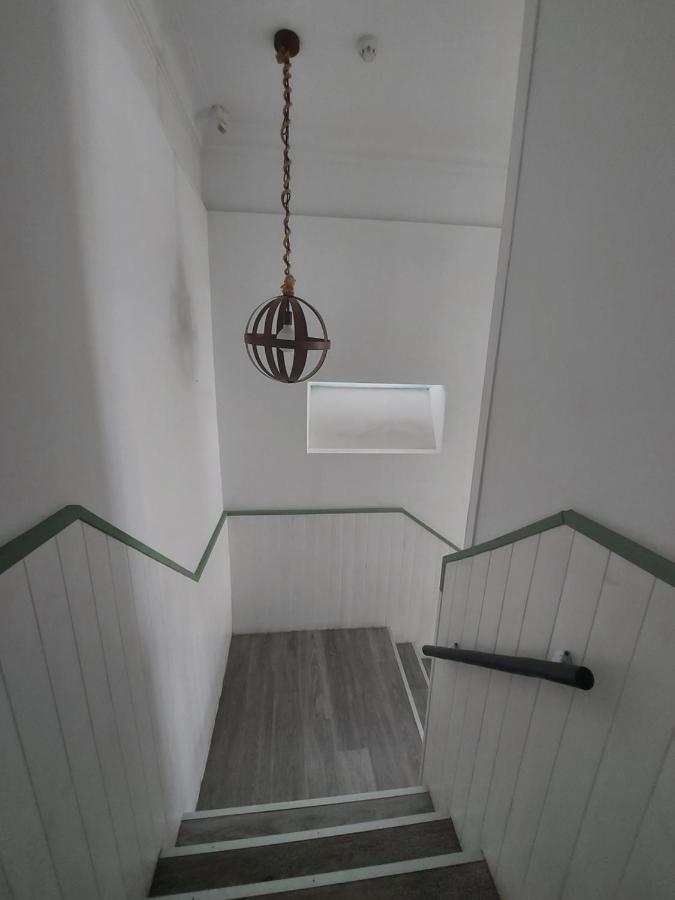 Aloha Hostel ปอร์ติเมา ภายนอก รูปภาพ