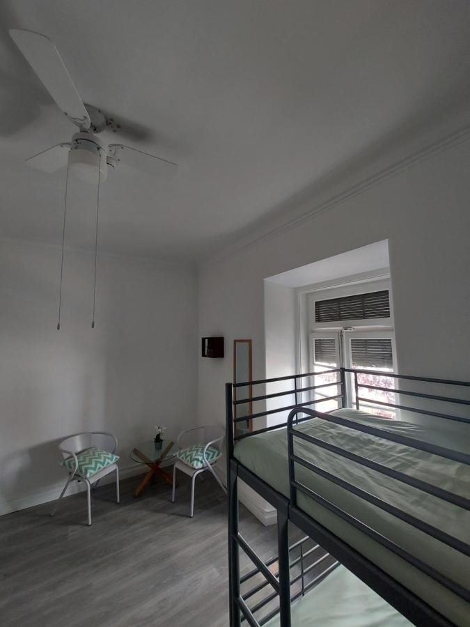 Aloha Hostel ปอร์ติเมา ภายนอก รูปภาพ