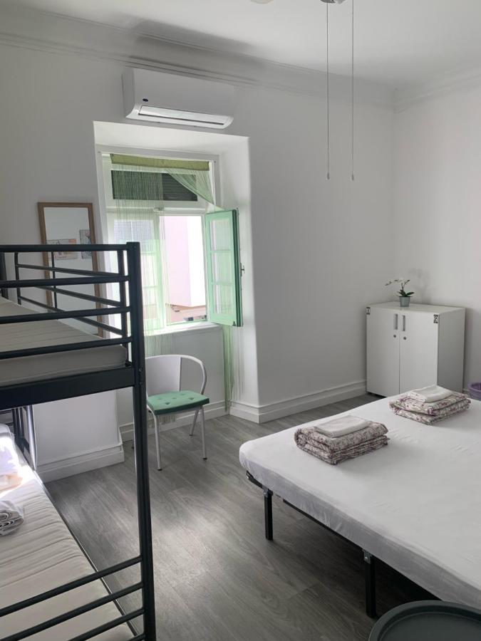 Aloha Hostel ปอร์ติเมา ภายนอก รูปภาพ